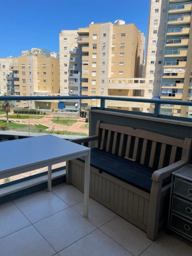 Ashdod City Center 2-Rooms Apartment, 15Min Walk To The Beach Екстер'єр фото